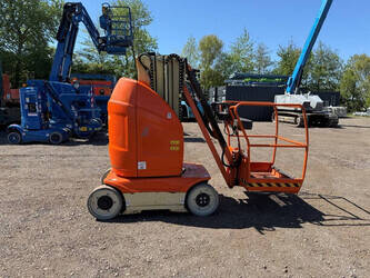 2013-jlg-t10e-1463412-47875598