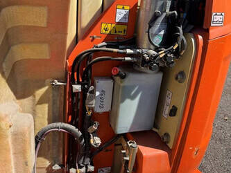 2013-jlg-t10e-1463412-47875607