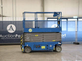 Image for LIFTS 2014 Genie GS-3232