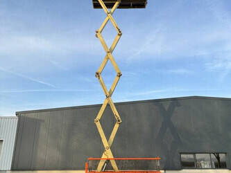 2010-holland-lift-monostar-q135el24-1463416-47875713