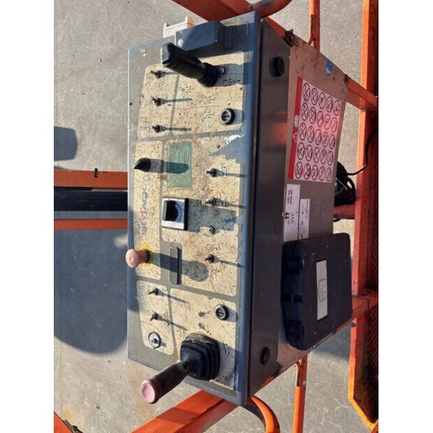 2014 SkyJack SJ66T-47875853