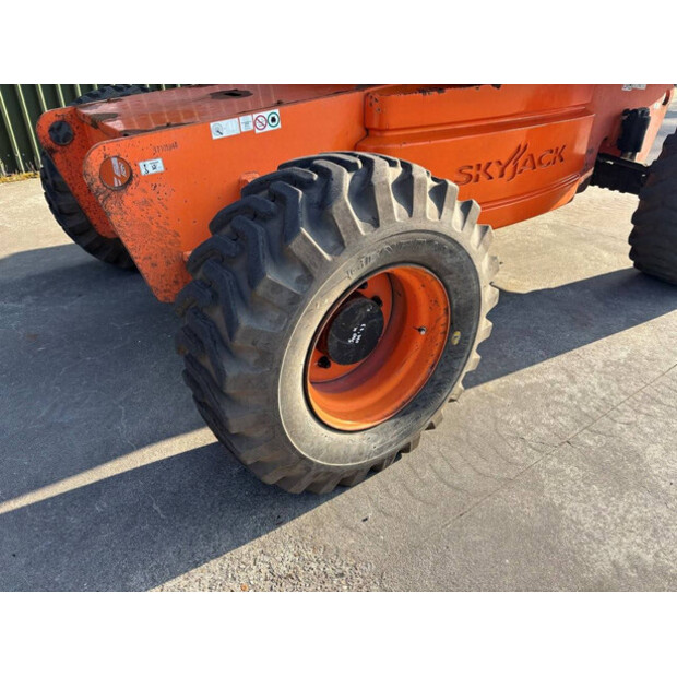 2014 SkyJack SJ66T-47875856
