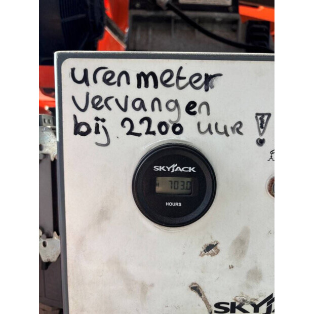 2014 SkyJack SJ66T-47875861