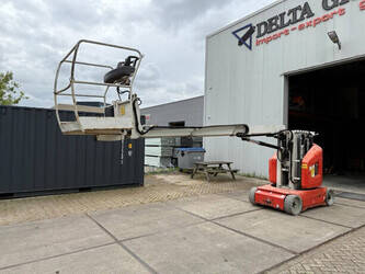 2015-jlg-toucan-12e-plus-47875925