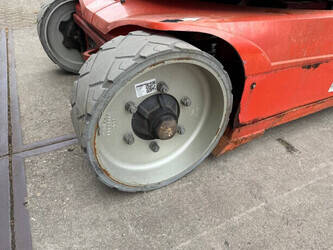 2015-jlg-toucan-12e-plus-47875936