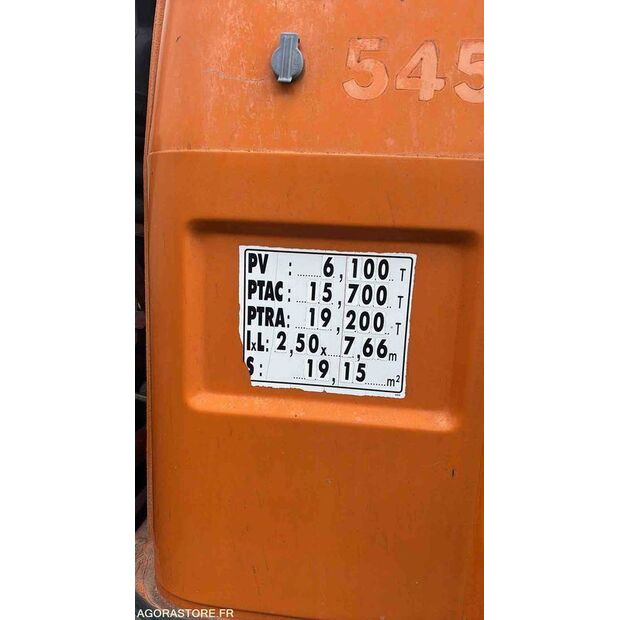 1996 رينو M180-47887390
