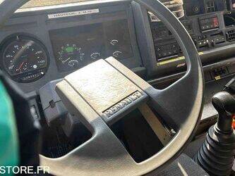 1996-renault-m180-1463528-47887400