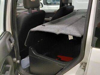 2012-fiat-panda-1463534-47887566