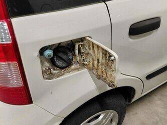 2012-fiat-panda-1463534-47887571