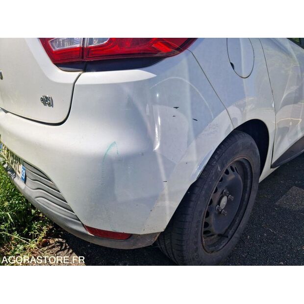 2016 Renault Clio-47887619