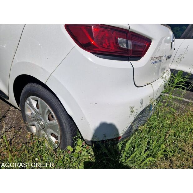 2016 Renault Clio-47887622