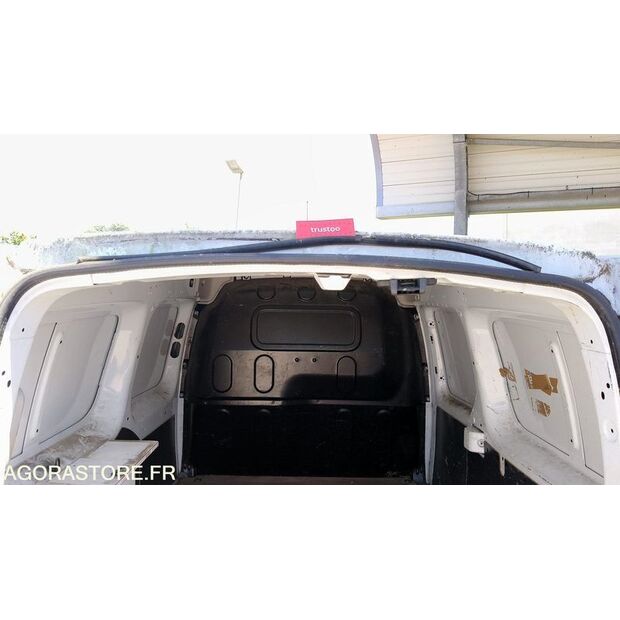 2018 Renault Kangoo-47887689