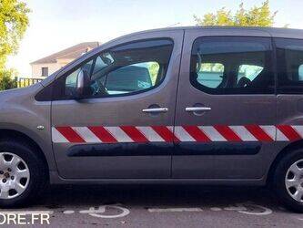 2010-peugeot-partner-1463541-47887806