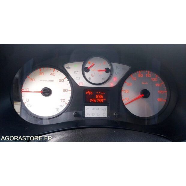 2010 بيجو PARTNER-47887810