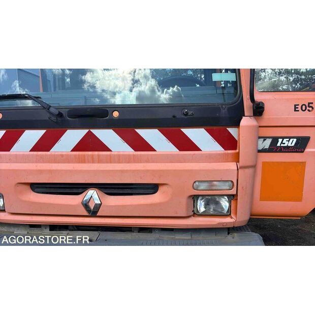 2000 Renault M150-47887943