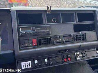 2000-renault-m150-1463545-47887962