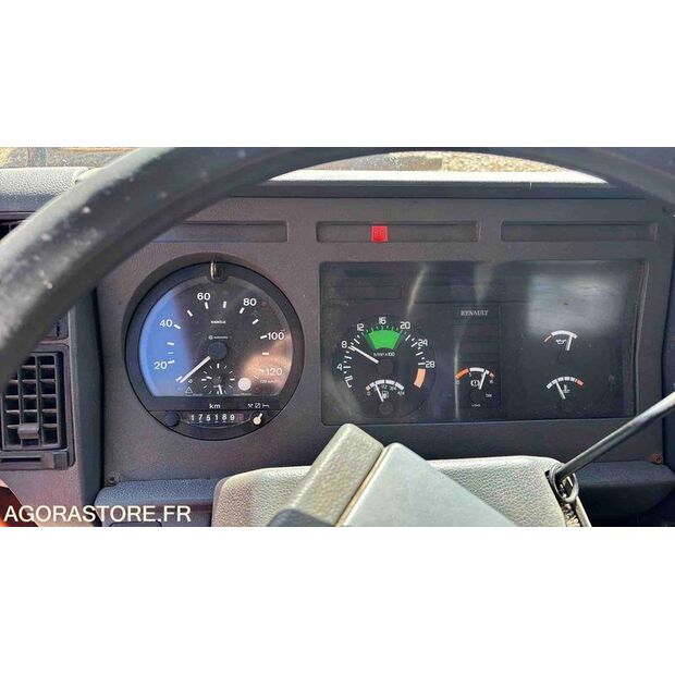 2000 Renault M150-47887963