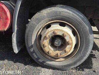 2000-renault-m150-1463545-47887969