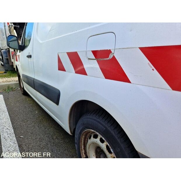 2012 Citroen BERLINGO-47888026