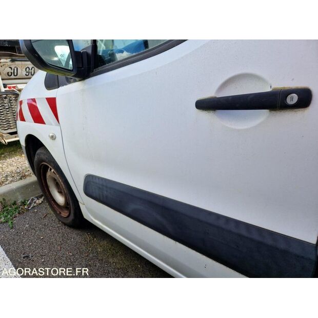 2012 Citroen BERLINGO-47888027