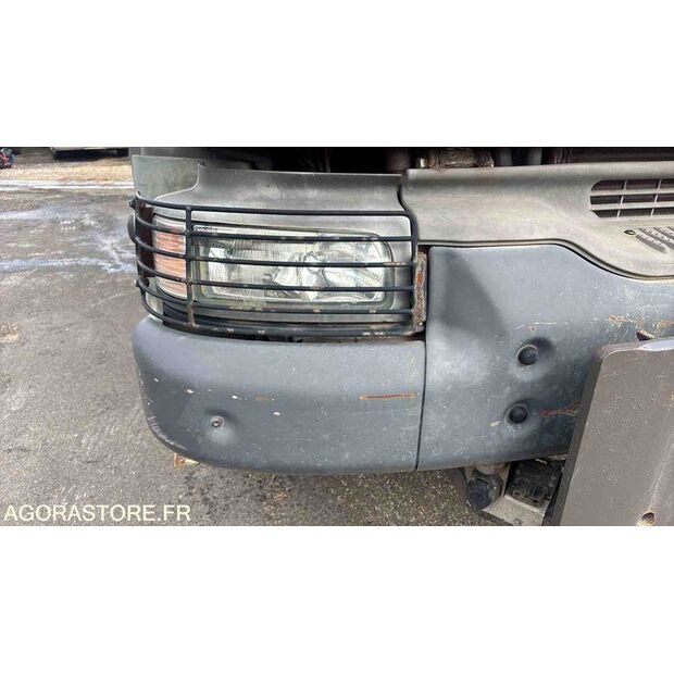 1998 Renault Kerax-47888132