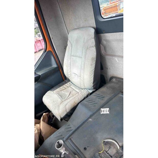 1998 Renault Kerax-47888136