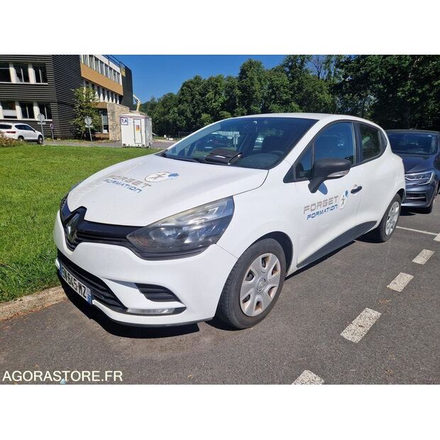 2017 رينو Clio-47888291