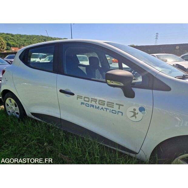 2017 رينو Clio-47888298