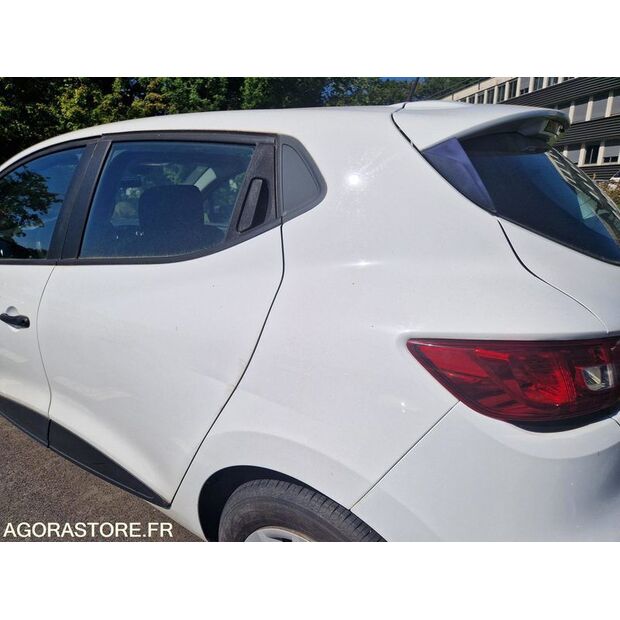 2017 رينو Clio-47888308