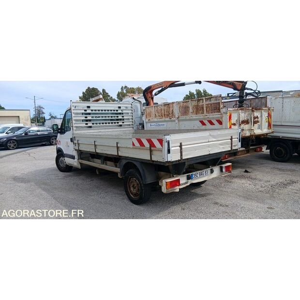 2005 Renault Master-47888535