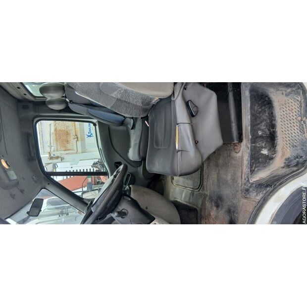 2005 Renault Master-47888542