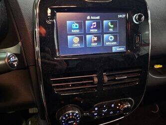 2014-renault-clio-1463570-47888775