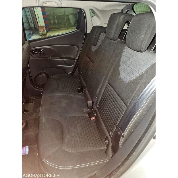 2014 رينو Clio-47888781