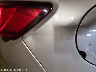 2014-renault-clio-1463570-47888797