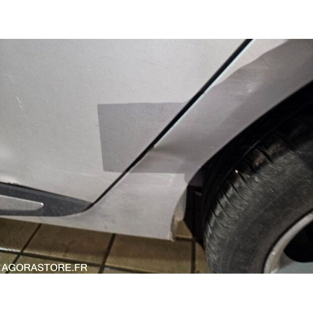2014 رينو Clio-47888804