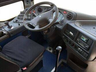 2010-irisbus-recreo-1463576-47888954