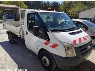 2009-ford-transit-1463577-47888970