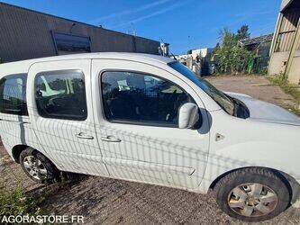 2011-renault-kangoo-1463583-47889093
