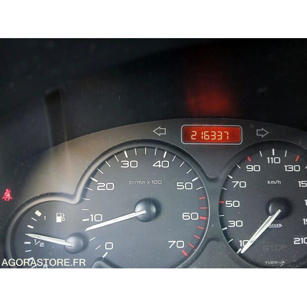 2008 Citroen BERLINGO-47889190