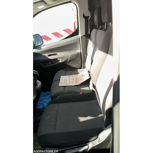 2019 Peugeot PARTNER-47889267
