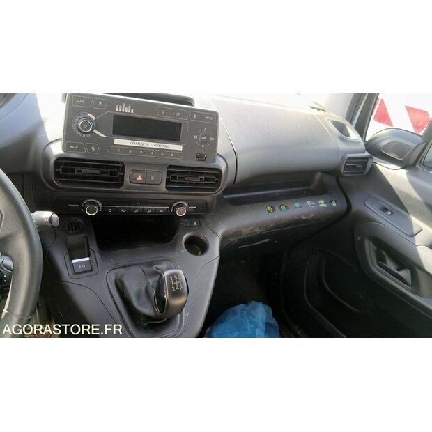 2019 Peugeot PARTNER-47889268