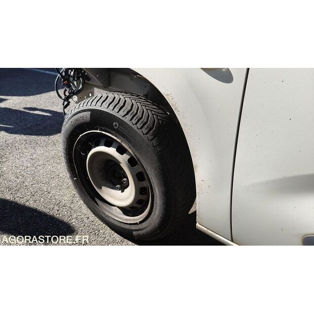 2019 Peugeot PARTNER-47889272