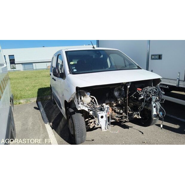 2019 Peugeot PARTNER-47889276