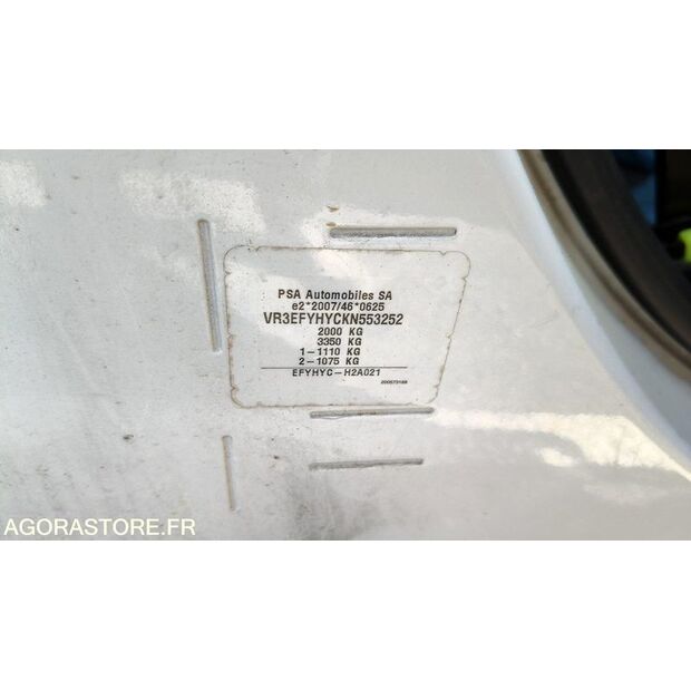 2019 Peugeot PARTNER-47889277
