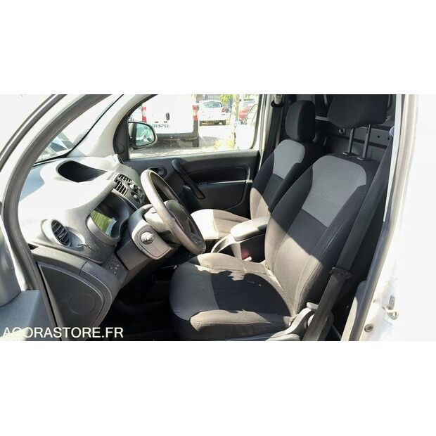 2016 Renault Kangoo-47889339
