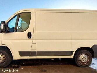 2014-peugeot-boxer-1463590-47889369