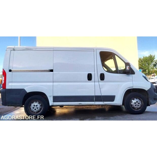 2014 Peugeot BOXER-47889376