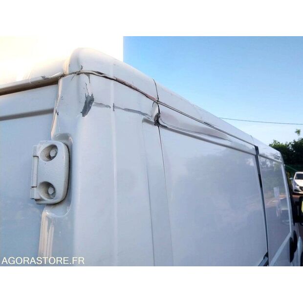 2014 Peugeot BOXER-47889378
