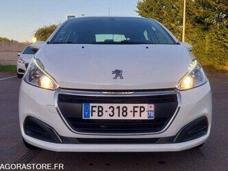 2018-peugeot-208-1463591-47889411