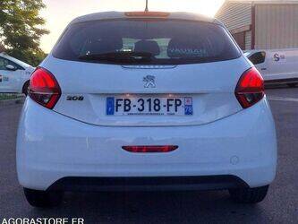 2018-peugeot-208-1463591-47889417